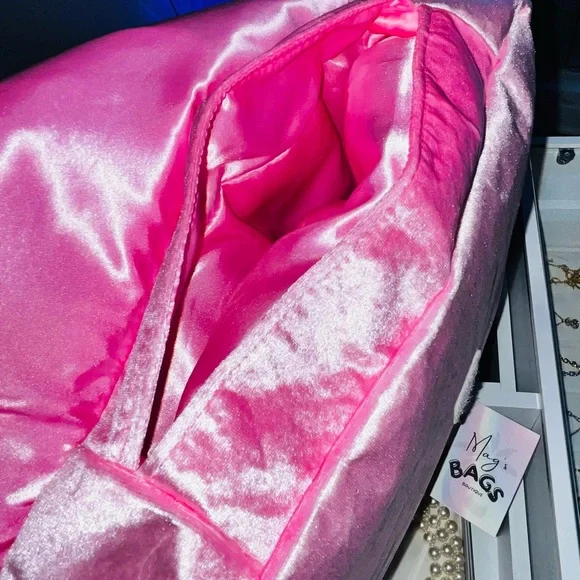 Barbie Pillow Handbag Purse - Picture 3 of 6